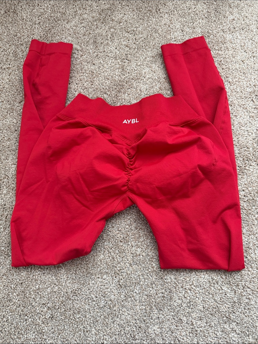 AYBL Red Seamless Crop Bra and High-Waist Leggings - Picture 2 of 5